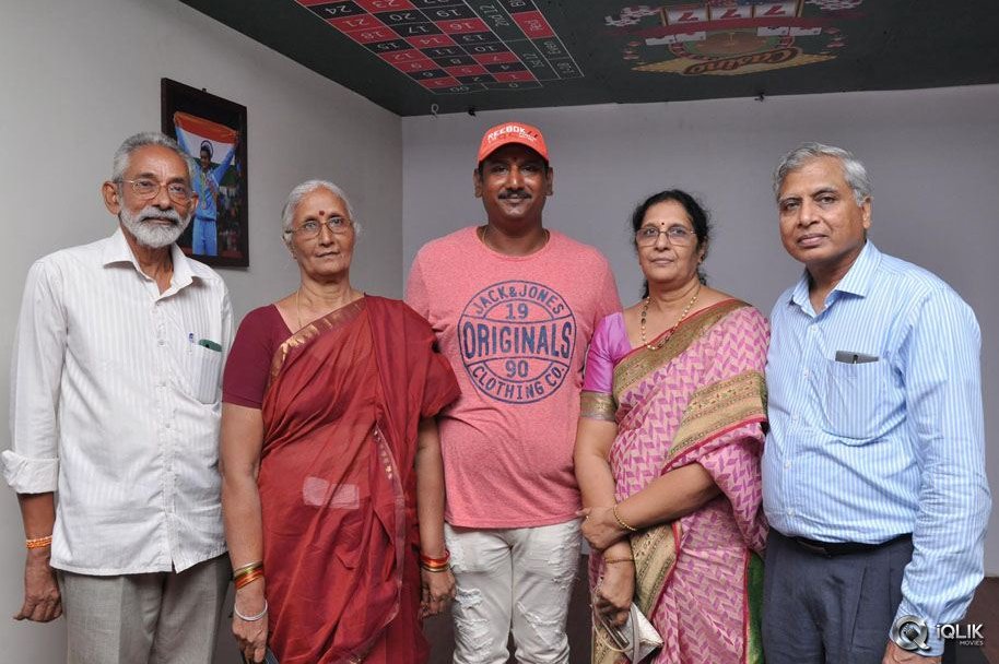 Nara-Rohit-Launch-Santos-Klub-F5-Restaurant-At-Vijayawada